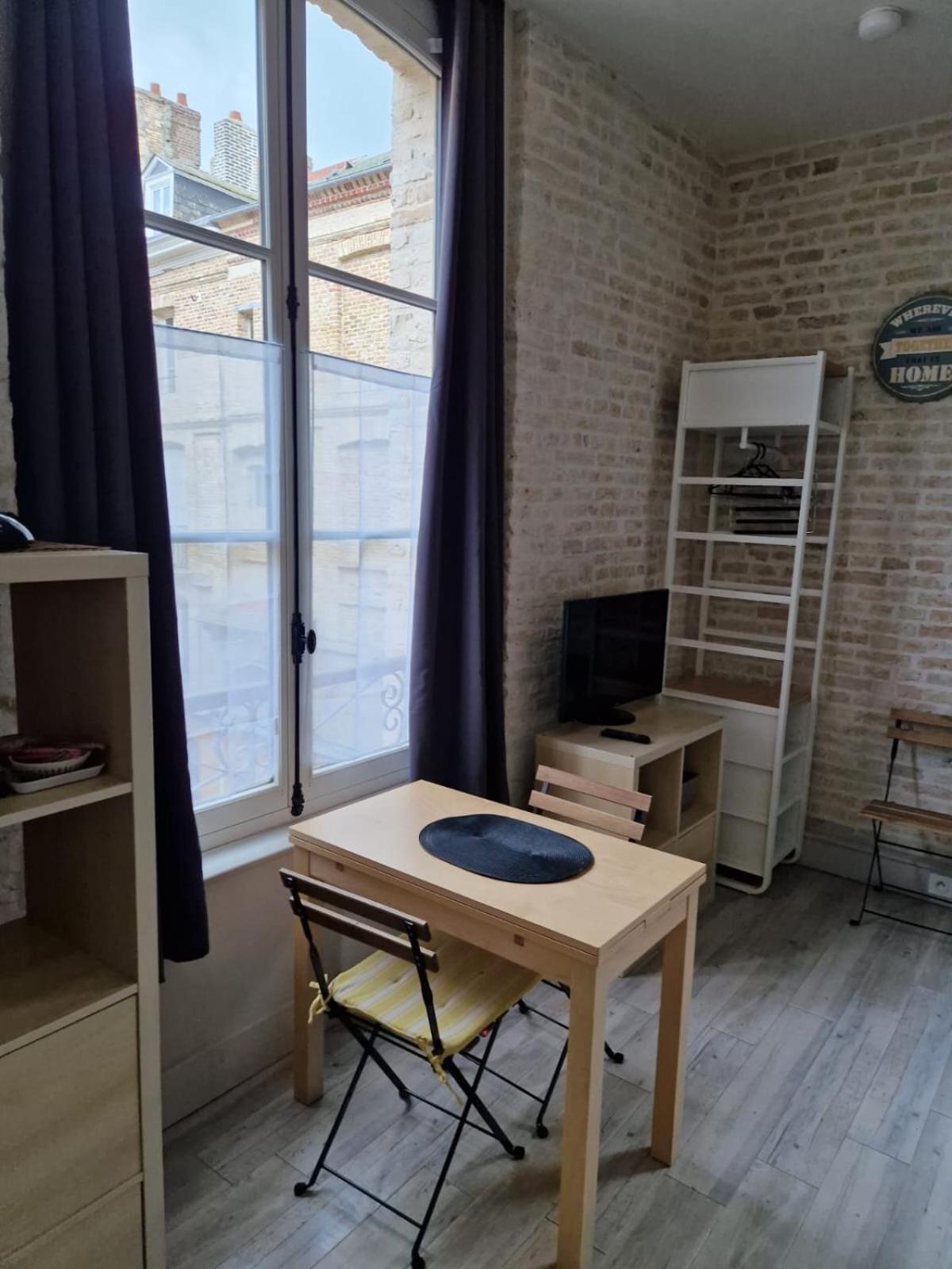 Les Gites Du 7 Dieppe Habitación foto